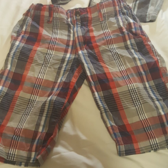 Shorts - Picture 4 of 5